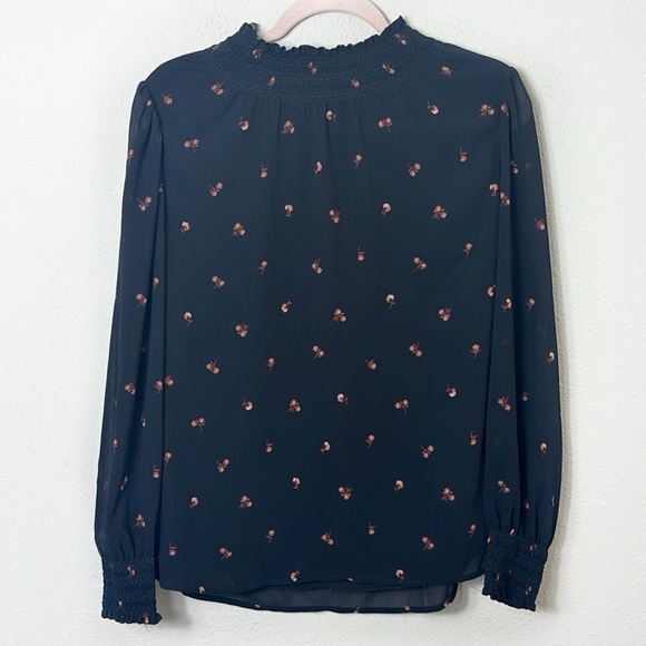 Madewell Georgette Smocked Mockneck Top in Amie Floral Black size Small - Picture 3 of 12